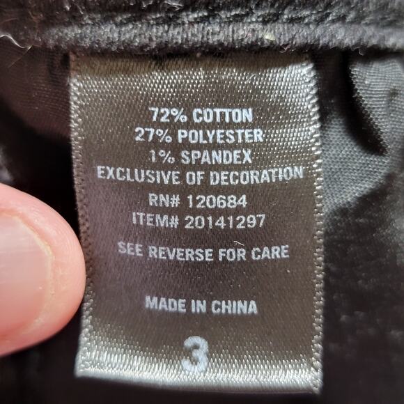 Hot Topic Junior Black Celestial Shorts - Size 3 - Picture 7 of 7